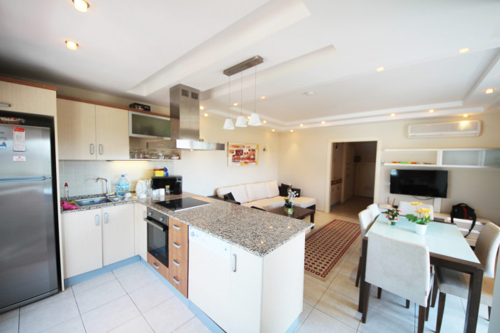 Меблированный пентхаус планировки 4+1, 200м2 для большой семьи в районе Оба - Ракурс 10