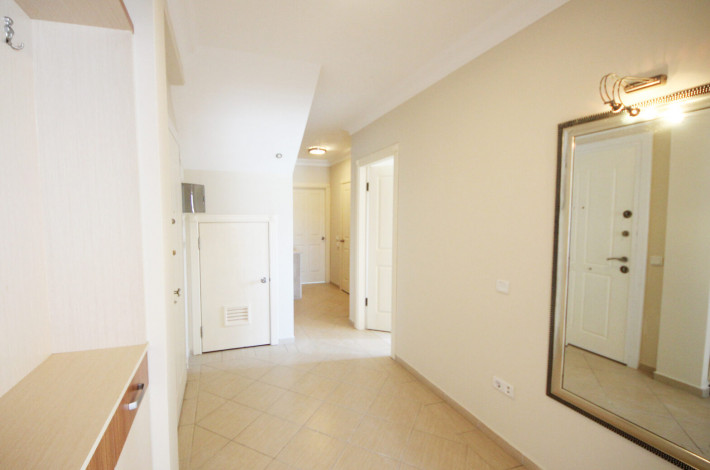 Меблированный пентхаус планировки 4+1, 200м2 для большой семьи в районе Оба - Ракурс 11