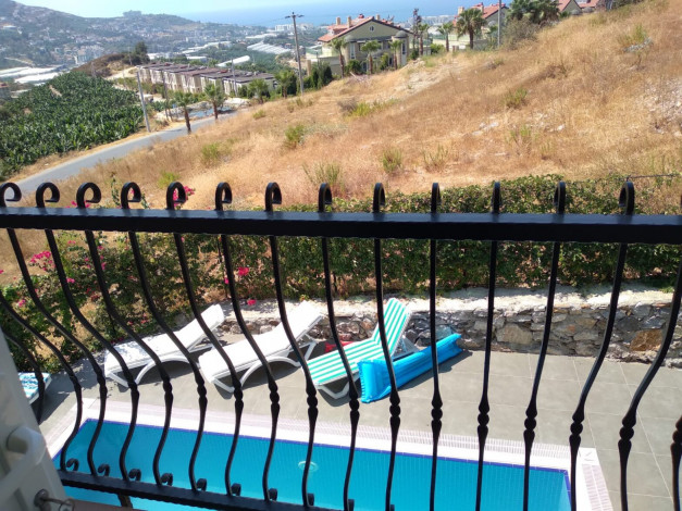 Вилла планировки 3+1, 220м2 с потрясающими видовыми характеристиками в районе Каргыджак - Ракурс 28