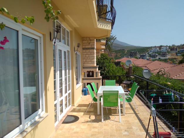 Вилла планировки 3+1, 220м2 с потрясающими видовыми характеристиками в районе Каргыджак - Ракурс 40