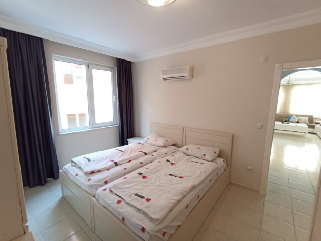 Меблированная квартира планировки 1+1 с большой площадью 75м2 в районе Оба - Ракурс 3