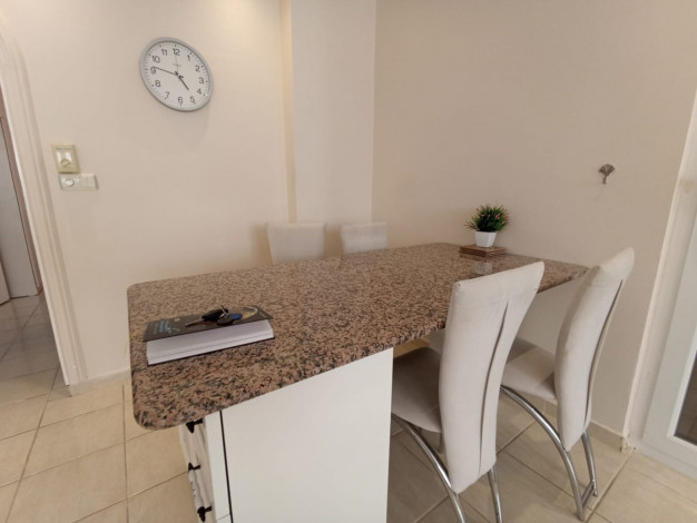 Меблированная квартира планировки 1+1 с большой площадью 75м2 в районе Оба - Ракурс 5