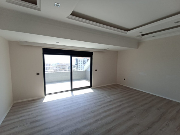 Пентхаус планировки 4+1, 160м2 с видом на море в новом жилом комплексе в районе Махмутлар - Ракурс 19