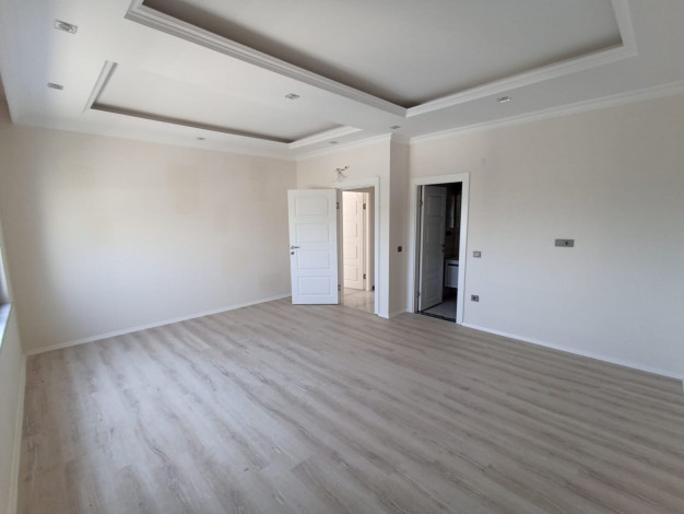 Пентхаус планировки 4+1, 160м2 с видом на море в новом жилом комплексе в районе Махмутлар - Ракурс 40