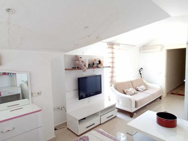 Меблированный пентхаус планировки 4+1, 160м2 в шаговой доступности от моря в районе Оба - Ракурс 5