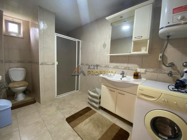 Просторная двухкомнатная квартира на побережье Средиземного моря в районе Махмутлар, 70 м2. - Ракурс 7