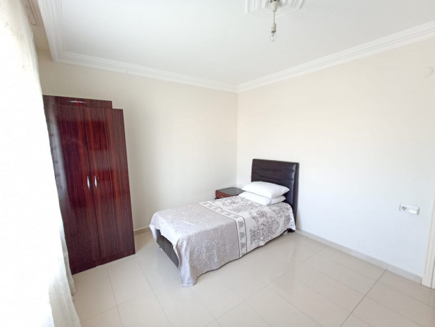 Меблированный пентхаус планировки 4+1, 160м2 в шаговой доступности от моря в районе Оба - Ракурс 16