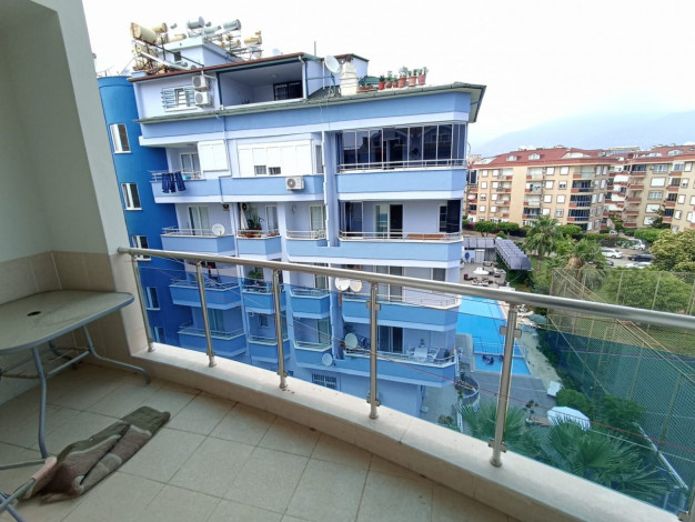 Меблированный пентхаус планировки 4+1, 160м2 в шаговой доступности от моря в районе Оба - Ракурс 18