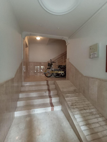 Меблированный пентхаус планировки 4+1, 160м2 в шаговой доступности от моря в районе Оба - Ракурс 19