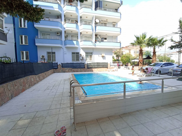 Меблированный пентхаус планировки 4+1, 160м2 в шаговой доступности от моря в районе Оба - Ракурс 25