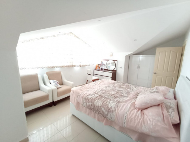 Меблированный пентхаус планировки 4+1, 160м2 в шаговой доступности от моря в районе Оба - Ракурс 31