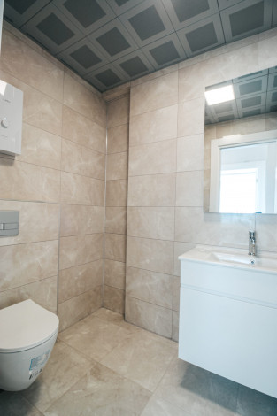 Квартира планировки 1+1, 60м2 с потрясающим видом на Средиземное море, район Махмутлар - Ракурс 3