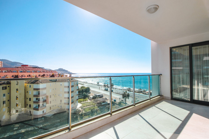 Квартира планировки 1+1, 60м2 с потрясающим видом на Средиземное море, район Махмутлар - Ракурс 5