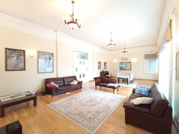 Вилла планировки 5+1, 230м2 для большой семьи в живописном районе Дымчай - Ракурс 5