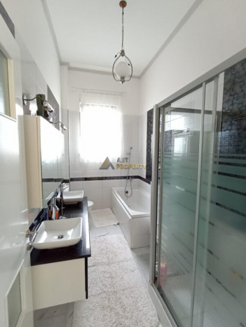 Вилла планировки 5+1, 230м2 для большой семьи в живописном районе Дымчай - Ракурс 9