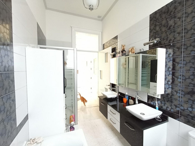 Вилла планировки 5+1, 230м2 для большой семьи в живописном районе Дымчай - Ракурс 44