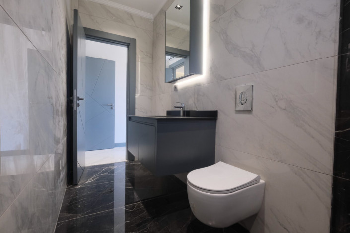 Роскошные видовые апартаменты планировки 4+1, 220м2 в комплексе вилл премиум класса в районе Тепе - Ракурс 9