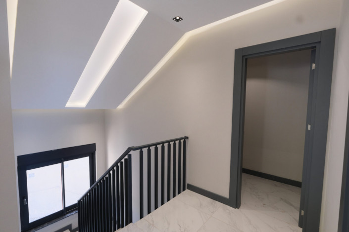 Роскошные видовые апартаменты планировки 4+1, 220м2 в комплексе вилл премиум класса в районе Тепе - Ракурс 21