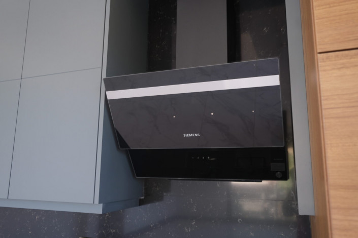 Роскошные видовые апартаменты планировки 4+1, 220м2 в комплексе вилл премиум класса в районе Тепе - Ракурс 33