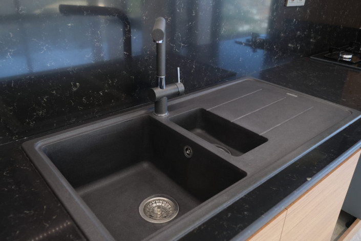 Роскошные видовые апартаменты планировки 4+1, 220м2 в комплексе вилл премиум класса в районе Тепе - Ракурс 34