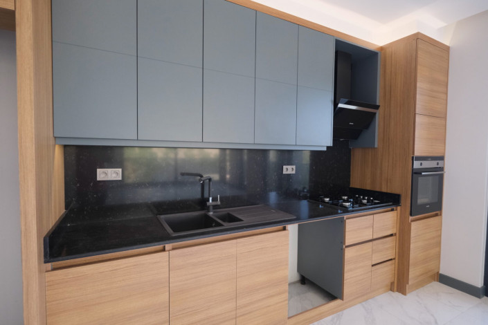 Роскошные видовые апартаменты планировки 4+1, 220м2 в комплексе вилл премиум класса в районе Тепе - Ракурс 36