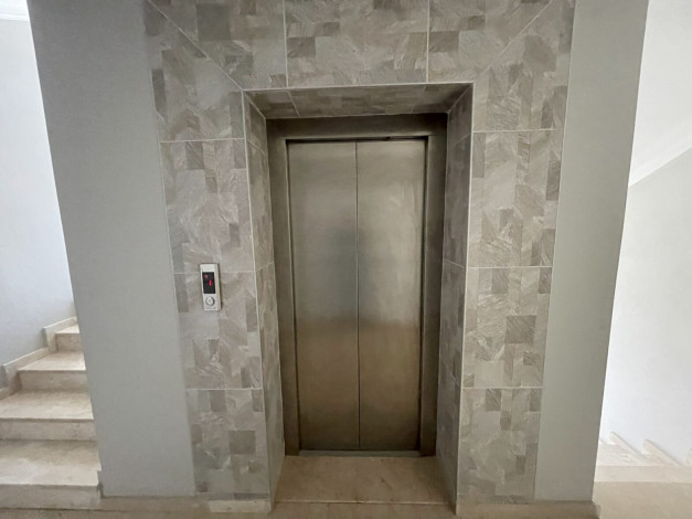 Квартира планировки 2+1, 100м2 в современном жилом комплексе в районе Кестель - Ракурс 7