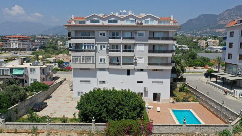 Квартира планировки 2+1, 100м2 в современном жилом комплексе в районе Кестель - Ракурс 10