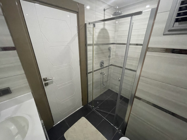 Апартаменты планировки 1+1, 60м2 в комплексе люкс класса с видом на Средиземное море, район Каргыджак - Ракурс 11