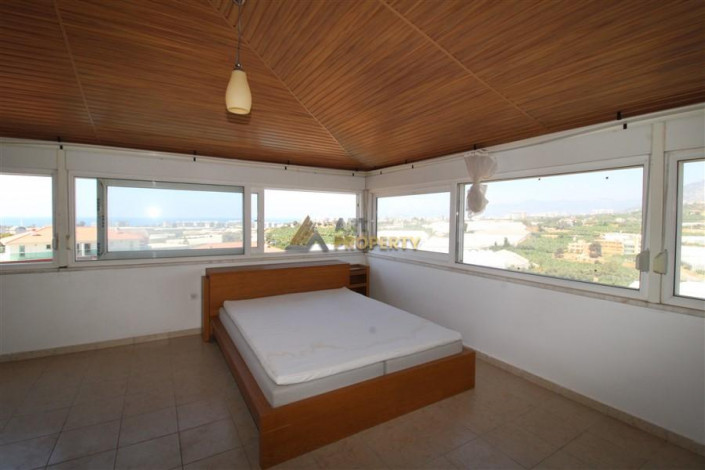 Просторная вилла планировки 3+1, 270м2 с видом на Средиземное море, район Каргыджак - Ракурс 6