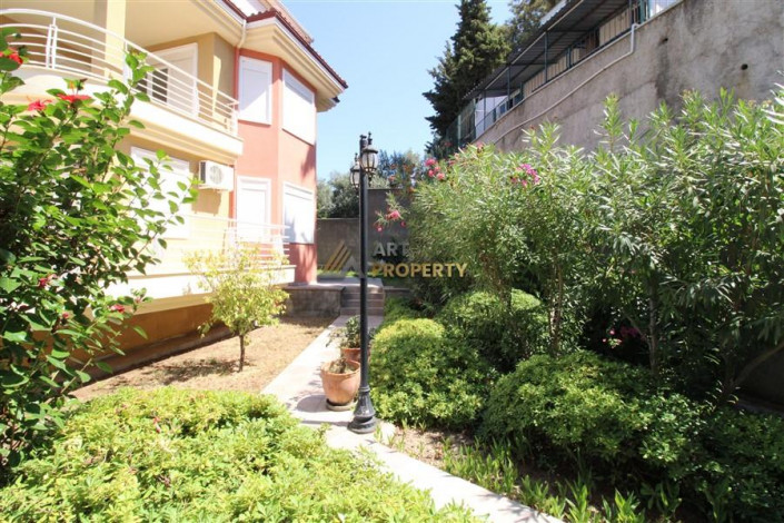 Просторная вилла планировки 3+1, 270м2 с видом на Средиземное море, район Каргыджак - Ракурс 15