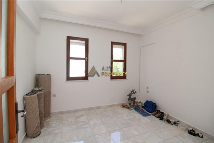 Вилла планировки 3+1, 140м2 в шаговой доступности от моря в живописном районе Каргыджак - Ракурс 15