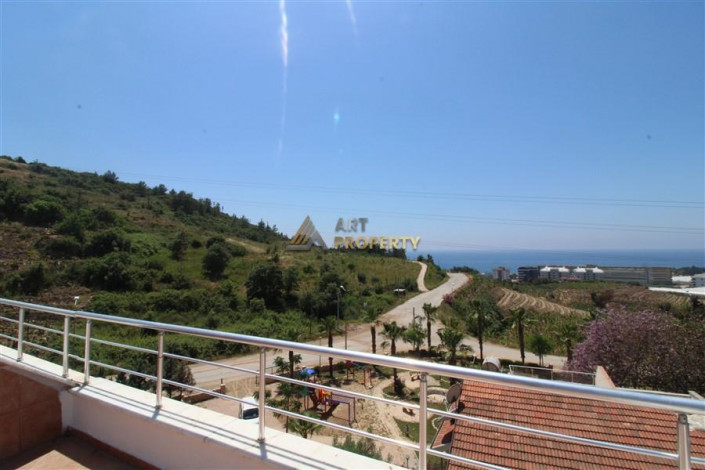 Вилла планировки 3+1, 140м2 в шаговой доступности от моря в живописном районе Каргыджак - Ракурс 20