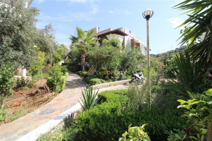 Вилла планировки 3+1, 140м2 в шаговой доступности от моря в живописном районе Каргыджак - Ракурс 30