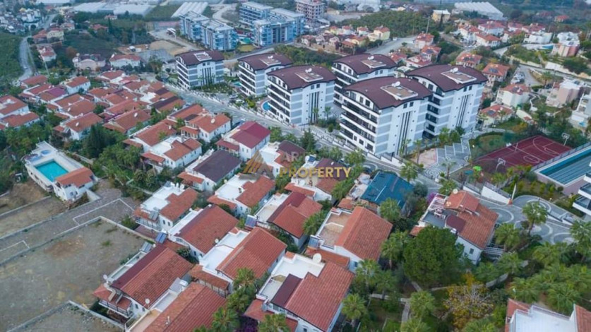 Вилла планировки 3+1, 140м2 в шаговой доступности от моря в живописном районе Каргыджак - Ракурс 34