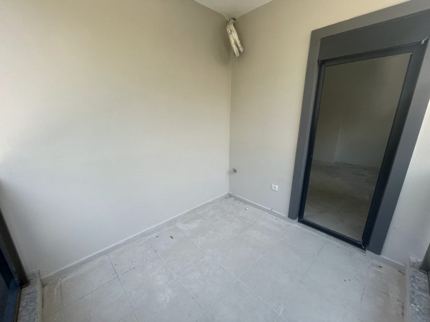 Две новые квартиры планировки 1+1, 55м2 в престижном районе в центре города Аланья - Ракурс 4