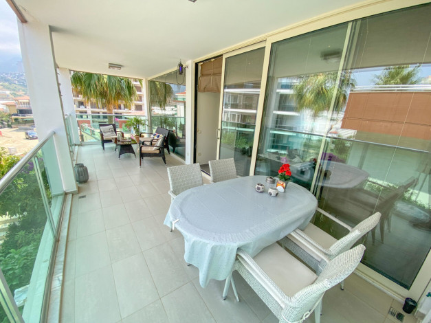 Двухэтажная вилла планировки 3+1, 200м2 в районе Каргыджак - Ракурс 5