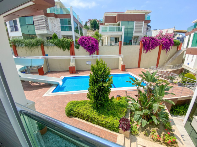 Двухэтажная вилла планировки 3+1, 200м2 в районе Каргыджак - Ракурс 7