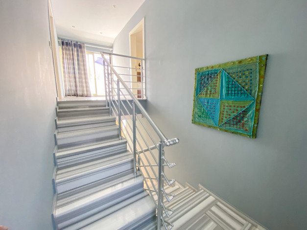 Двухэтажная вилла планировки 3+1, 200м2 в районе Каргыджак - Ракурс 15