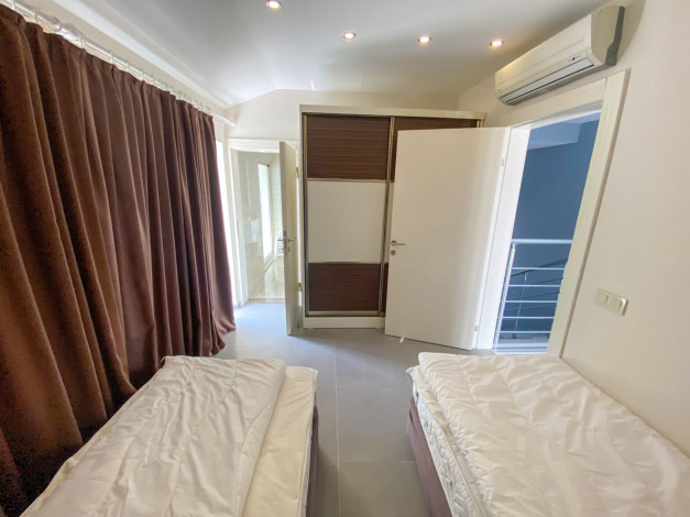 Двухэтажная вилла планировки 3+1, 200м2 в районе Каргыджак - Ракурс 17