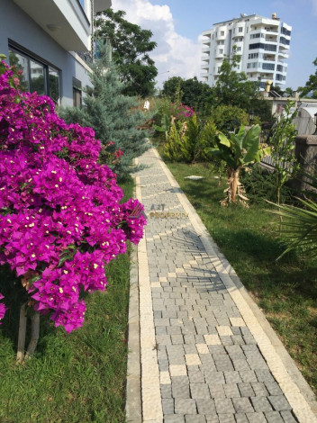 Меблированная квартира планировки 1+1, 58м2 в районе Махмутлар - Ракурс 104