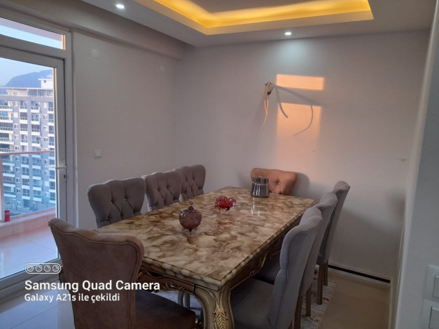 Просторный видовой пентхаус планировки 3+2, 200м2 в районе Махмутлар - Ракурс 2