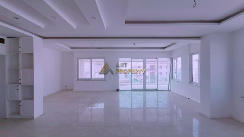 Пентхаус планировки 2+1, 200м2 в жилом комплексе в районе Махмутлар - Ракурс 22