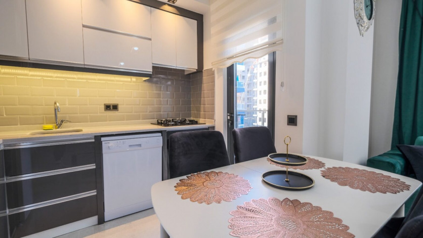 Новая квартира планировки 1+1, 55м2 в жилом комплексе в районе Махмутлар - Ракурс 3