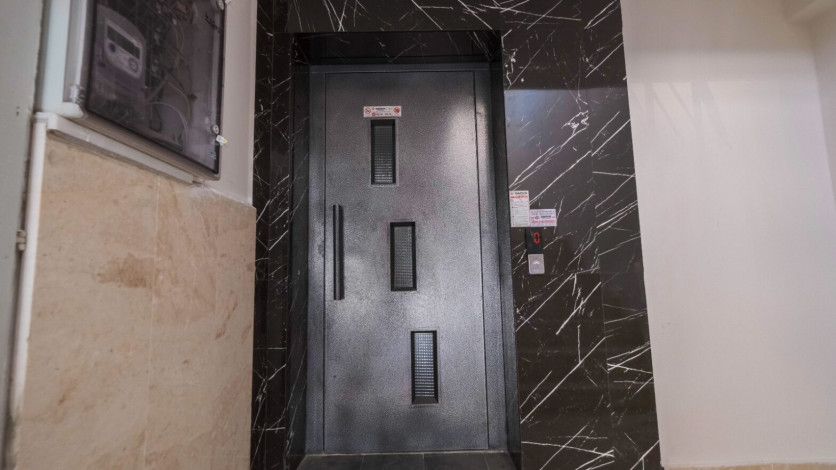 Квартира планировки 1+1 с большой площадью 90м2 в районе Махмутлар - Ракурс 2