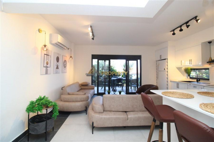 Стильная вилла планировки 3+1, 175м2 с видом на море в районе Каргыджак - Ракурс 3