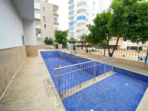 Интересная двухкомнатная квартира вблизи Средиземного моря в Махмутлар, 55 м2 - Ракурс 3