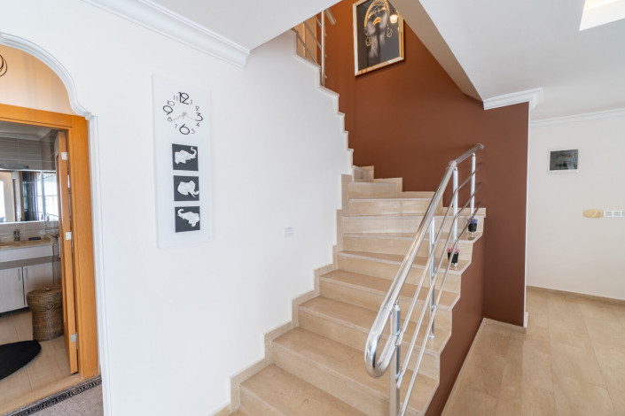 Меблированный пентхаус планировки 3+1, 180м2 в районе Тепе, Аланья - Ракурс 17