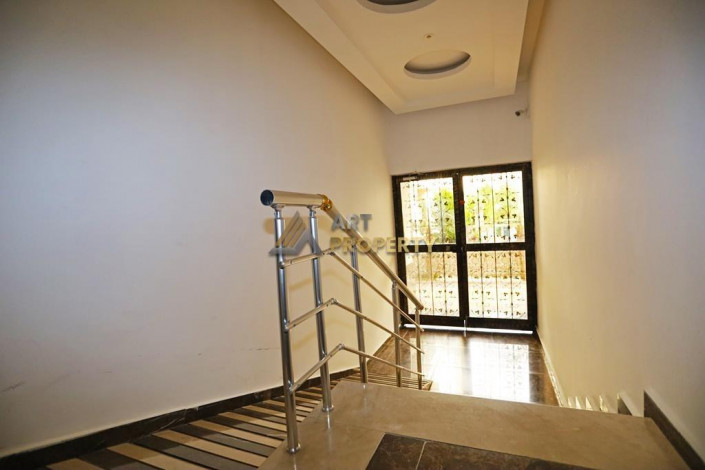 Просторная двухкомнатная квартира рядом с морем в Махмутлар, 75 м2 - Ракурс 4