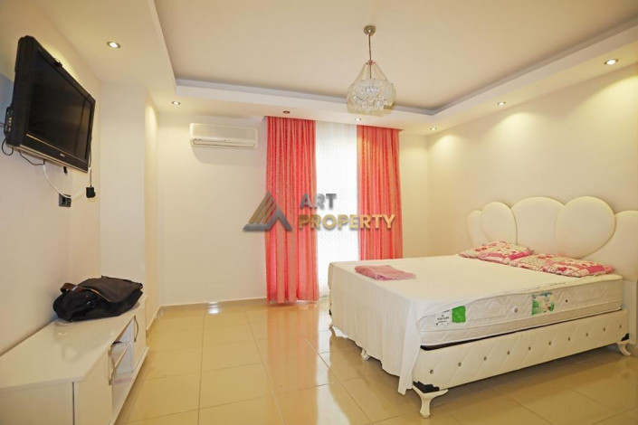 Просторная двухкомнатная квартира рядом с морем в Махмутлар, 75 м2 - Ракурс 10