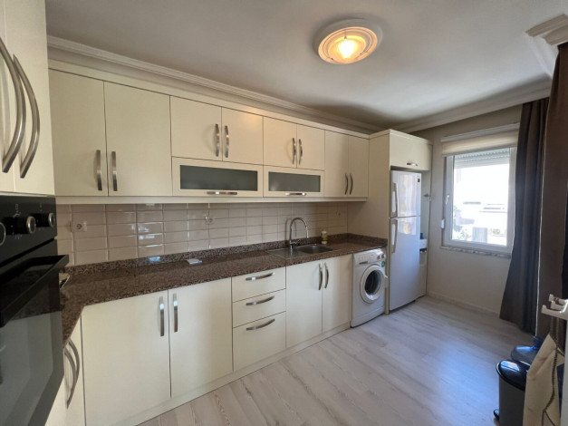 Большая меблированная квартира планировки 2+1, 120м2 в районе Махмутлар - Ракурс 17